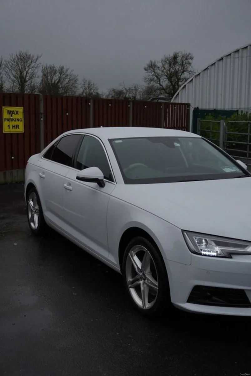 2016 Audi A4 - Image 2