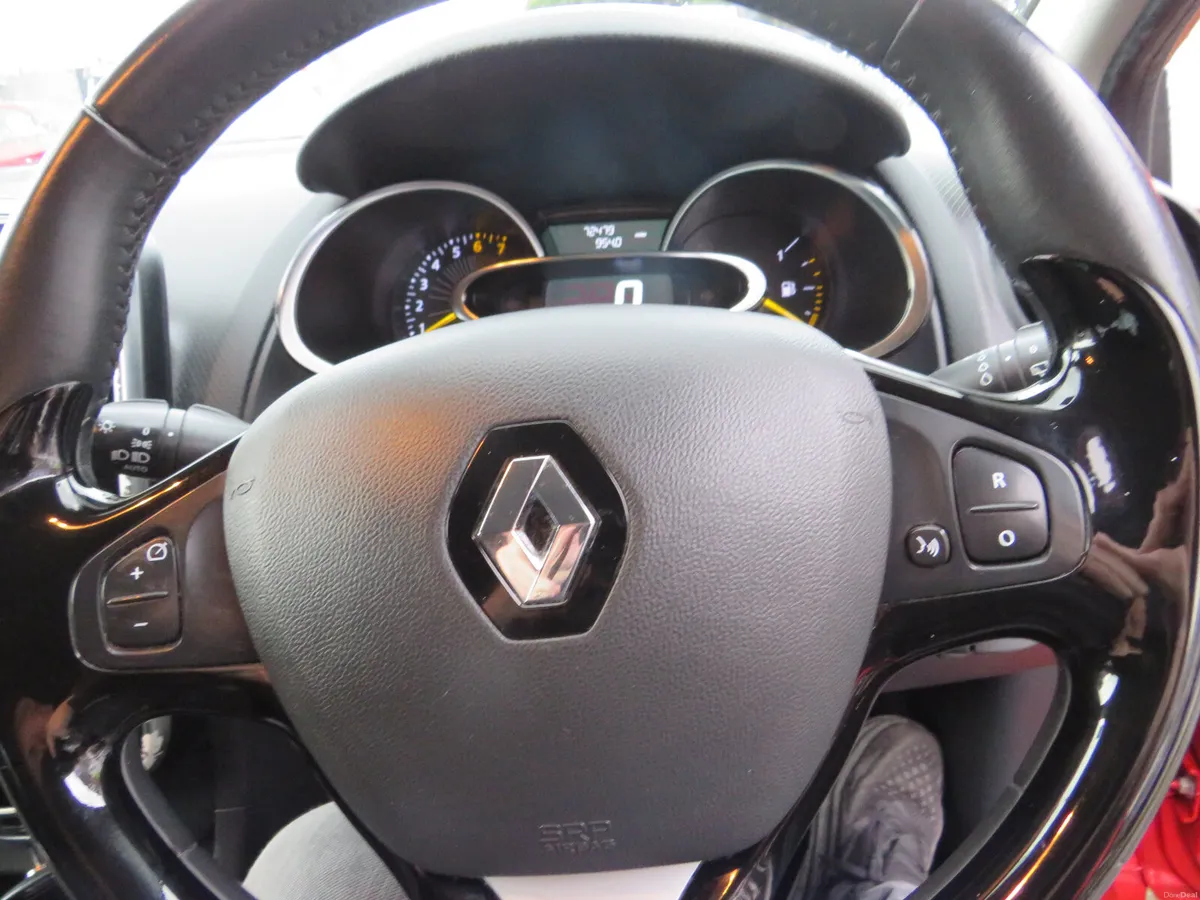 Renault Clio 2016 5DR 1.2 PETROL FRESH NCT 27 - Image 3