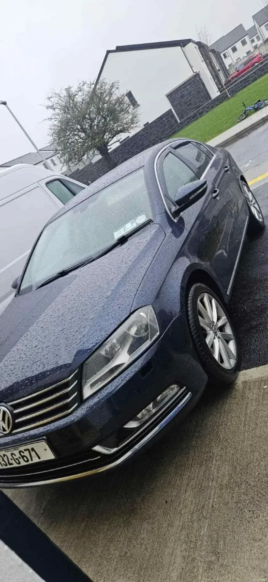 Volkswagen Passat 2013 - Image 3