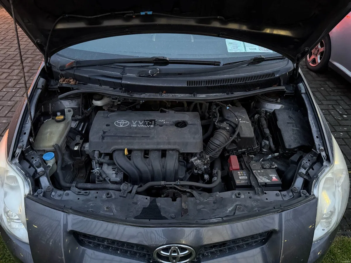 Toyota Auris For Parts - Image 3