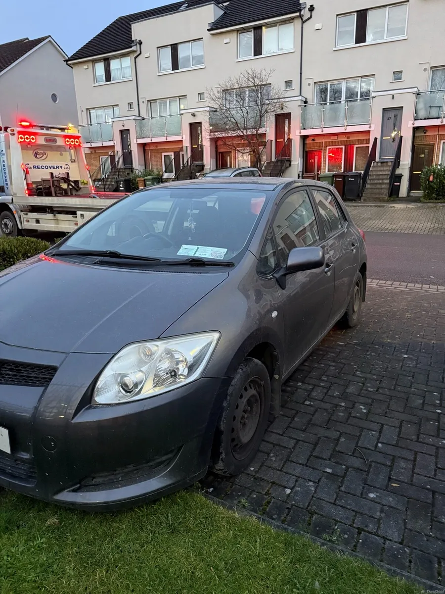 Toyota Auris For Parts - Image 1