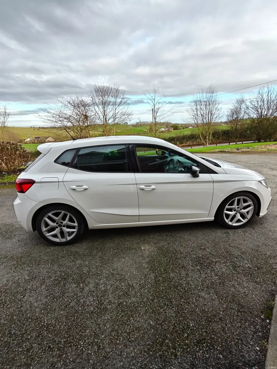 SEAT Ibiza 2018 - Image 1