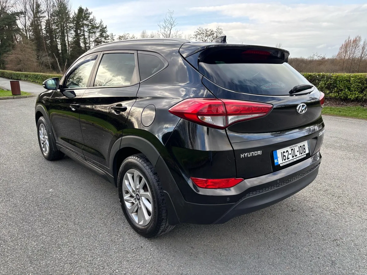 162 HYUNDAI TUCSON 1.7CRDI EXECUTIVE LEATHER NAV - Image 4
