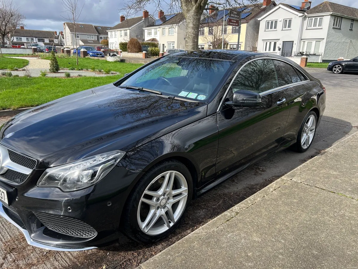 Mercedes-Benz E220,Coupe AMG SPORTPremium,Like New - Image 2