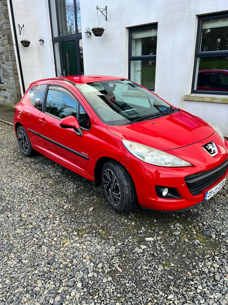Peugeot 207 1.4 HDI Verve 3DR - Image 1