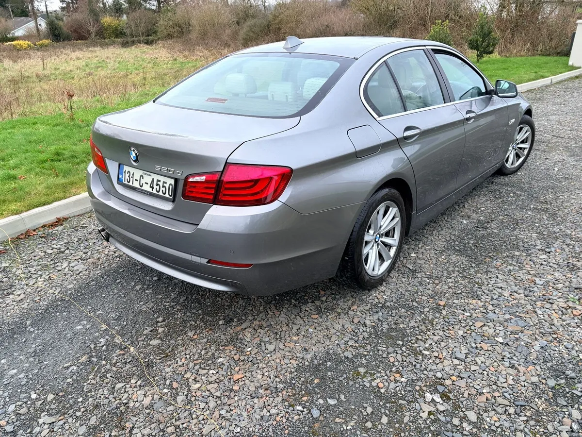 BMW 520 SE D A .AUTOMATIC - Image 2