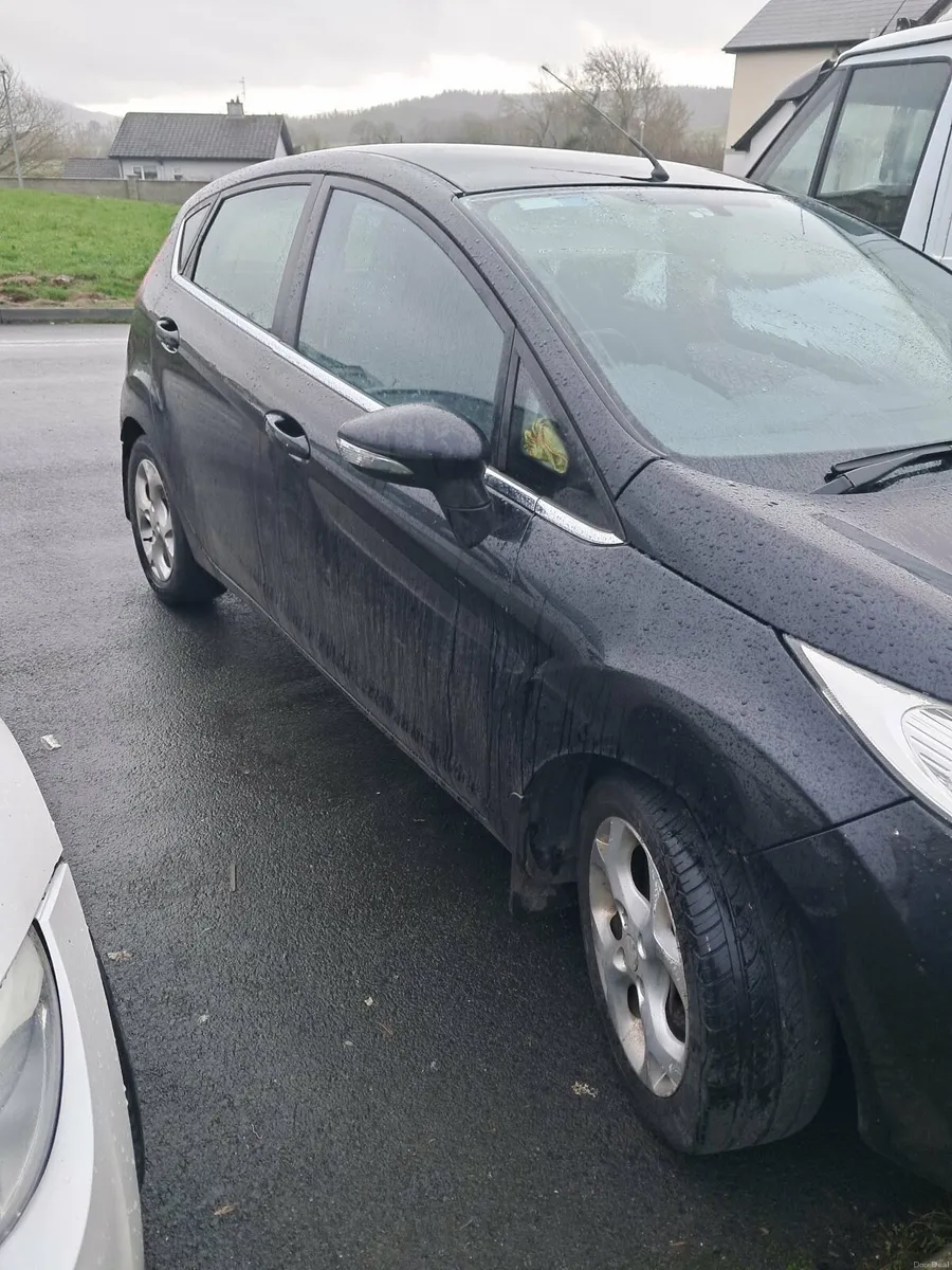 Ford fiesta - Image 3
