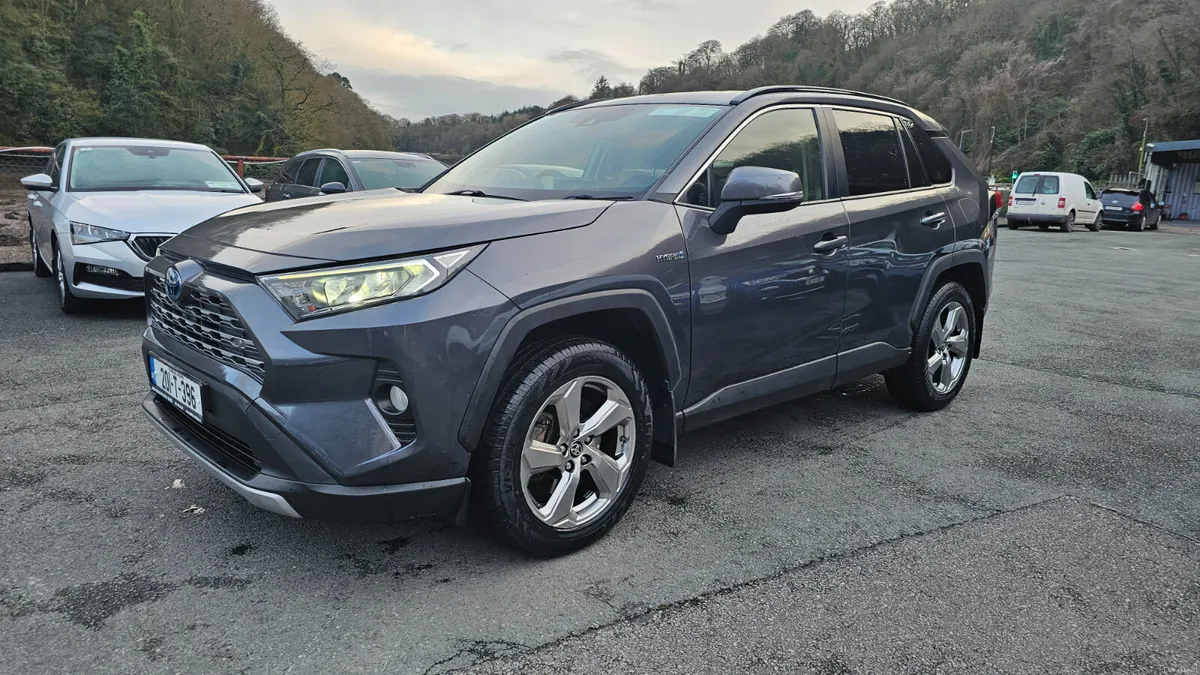 Toyota RAV4 2020 2.5 Hybrid Sol 2WD - Image 1