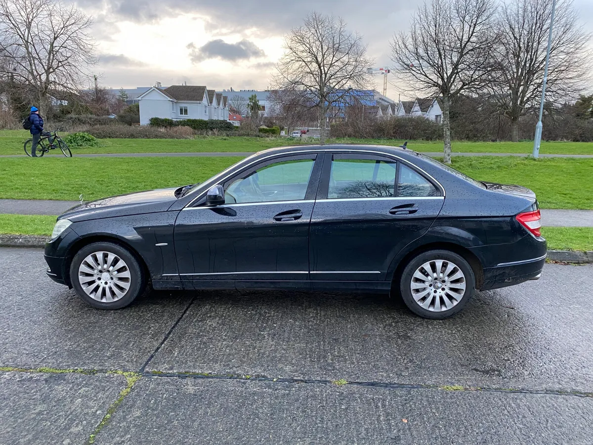 Mercedes-Benz C180K Auto - Image 4