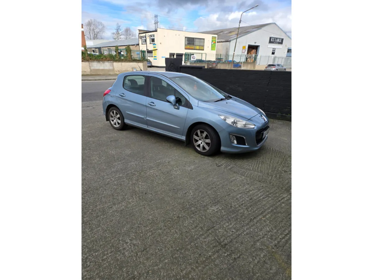 Peugeot 308 ACTIVE URBAN 1.6 HDI 92 4DR// CLEAN CA - Image 4