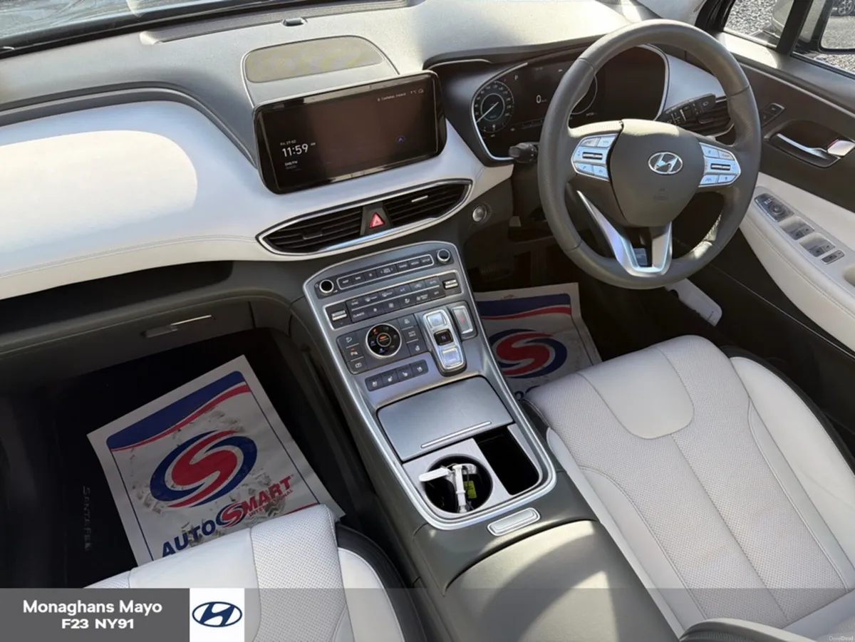 Hyundai Santa Fe PREMIUM 1.6 PETROL PLUG IN HYBRID - Image 2