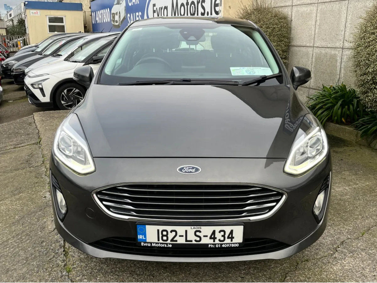 Ford Fiesta TITANIUM 1.1 PETROL - Image 2