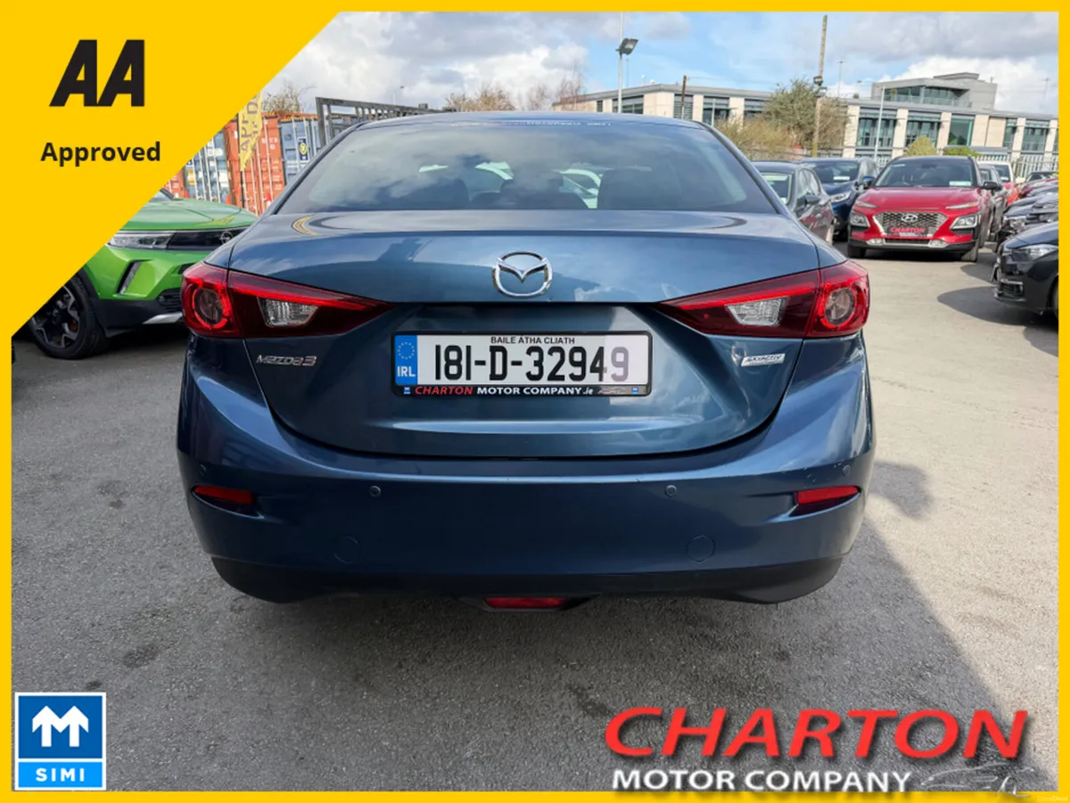 Mazda Mazda3 1.5 D 105PS EXECUTIVE SE 4DR - Image 4