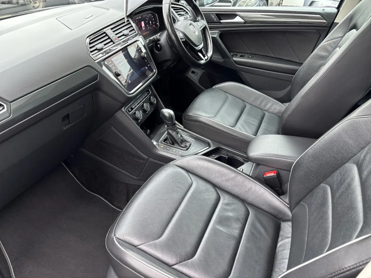 Volkswagen Tiguan R-LINE 2.0 TDI D7F 150HP 5DR AUT - Image 3