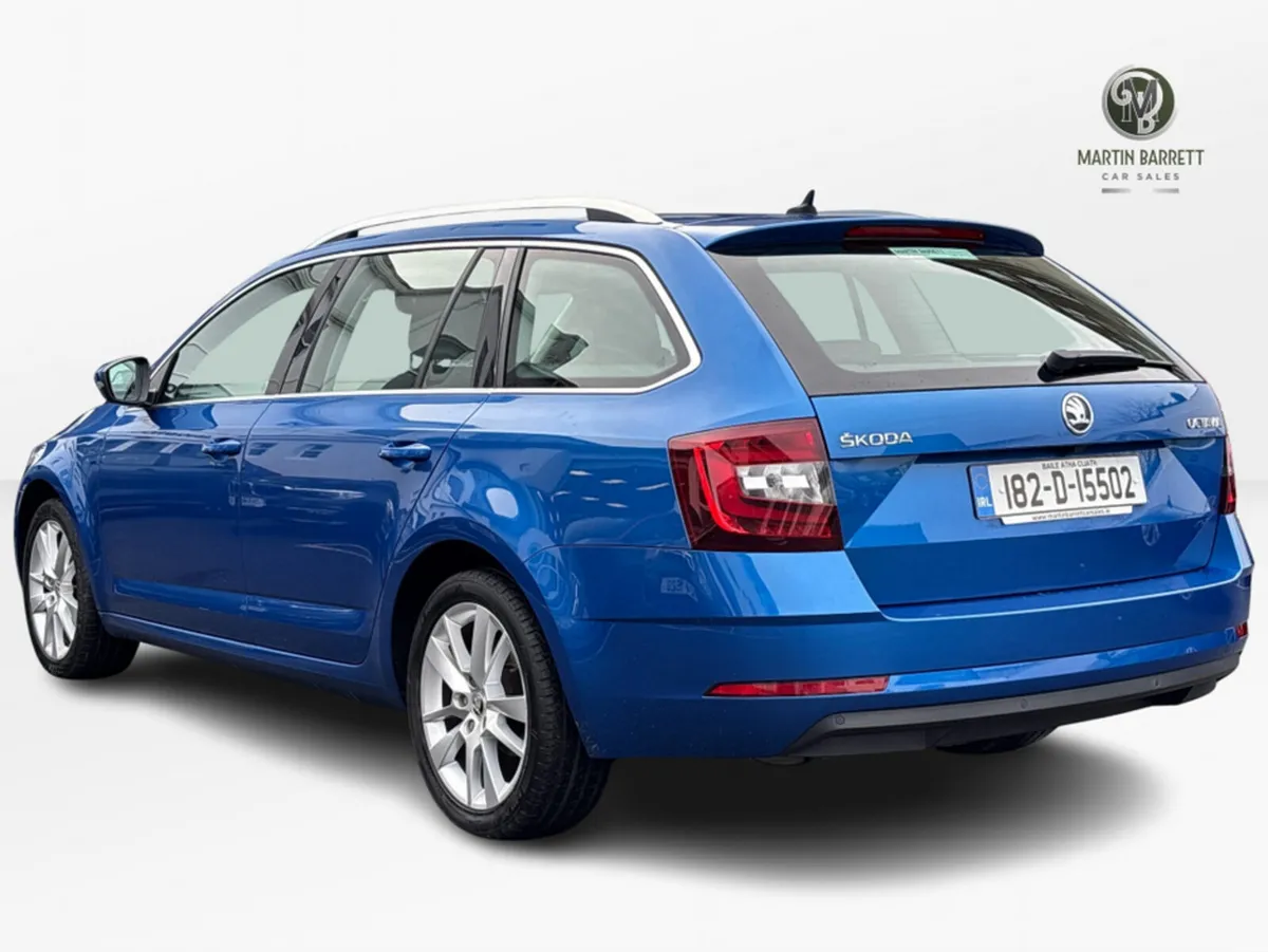 Skoda Octavia COMBI STYLE 1.5 TSI 150HP 1.0 4DR - Image 4