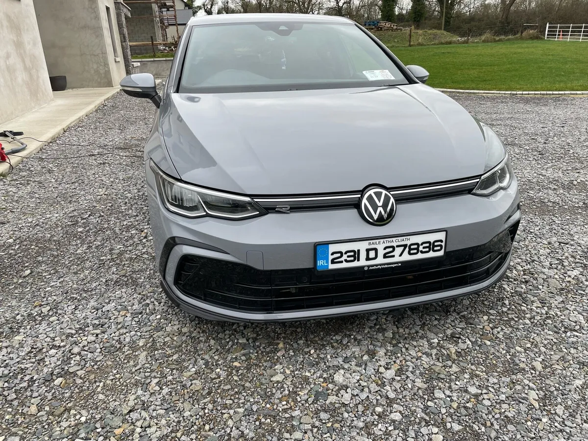 Vw Golf R-Line 2.0 150HP - Image 1