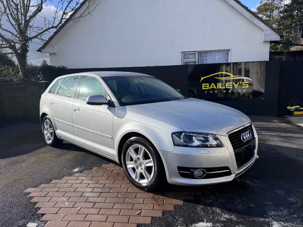 AUDI A3 1.4 TSI AUTO ONLY 41000km - Image 1