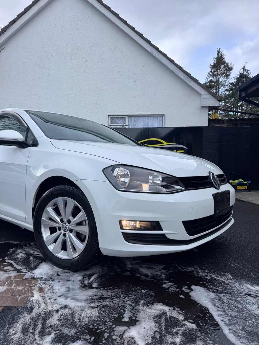 2013 Volkswagen Golf  1.2 TSI AUTO - Image 3