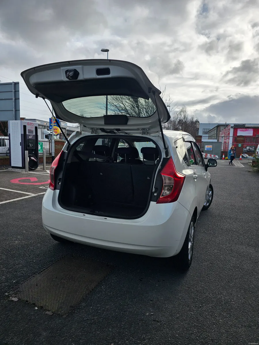 Nissan Note 2014 Automatic - Image 2