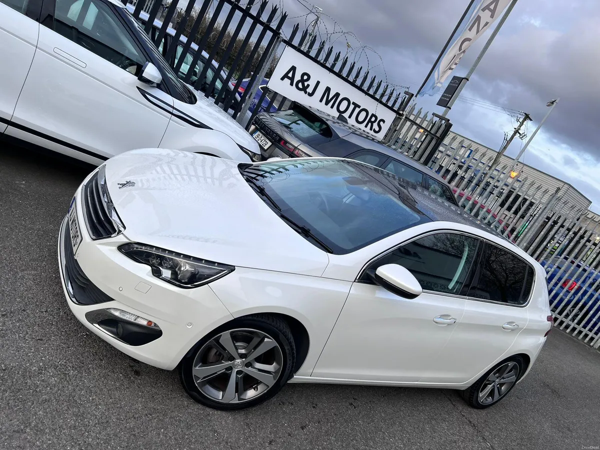 PEUGEOT 308 1.2 Auto Glass Roof - Image 2
