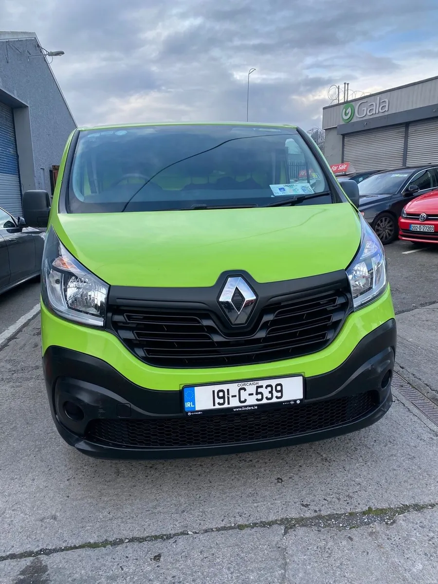 2019 Renault Trafic Taxed and tested - Image 3