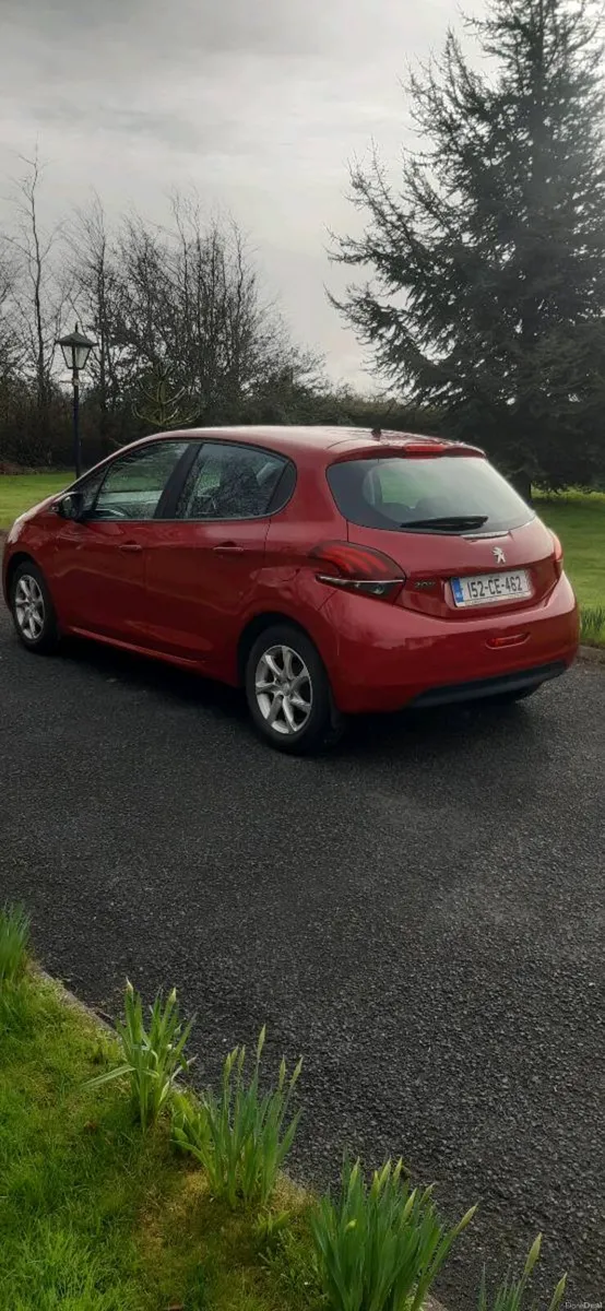 Peugeot 208 - Image 4