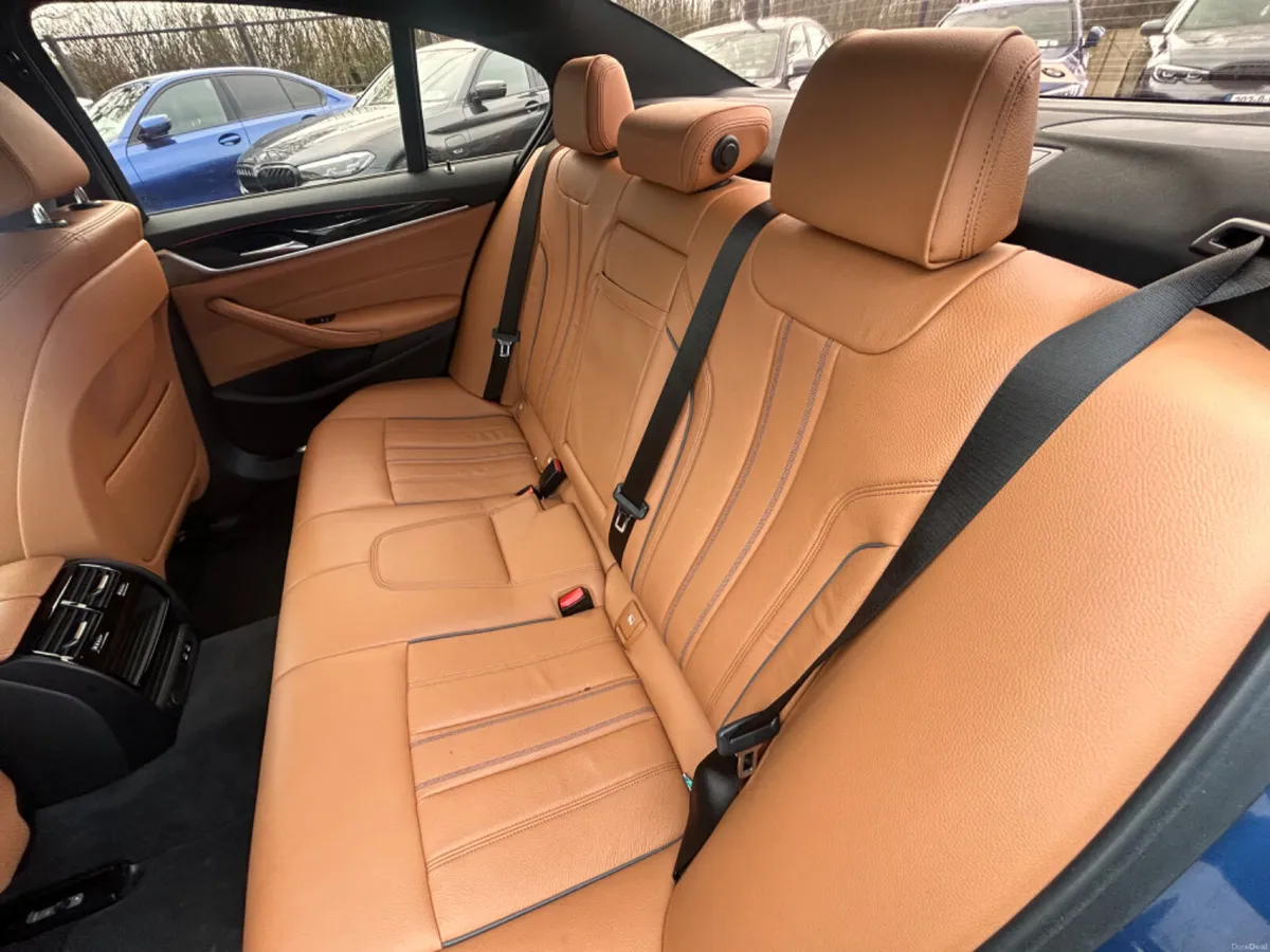 212 BMW 520D LCI FACELIFT M SPORT RIMS - Image 6