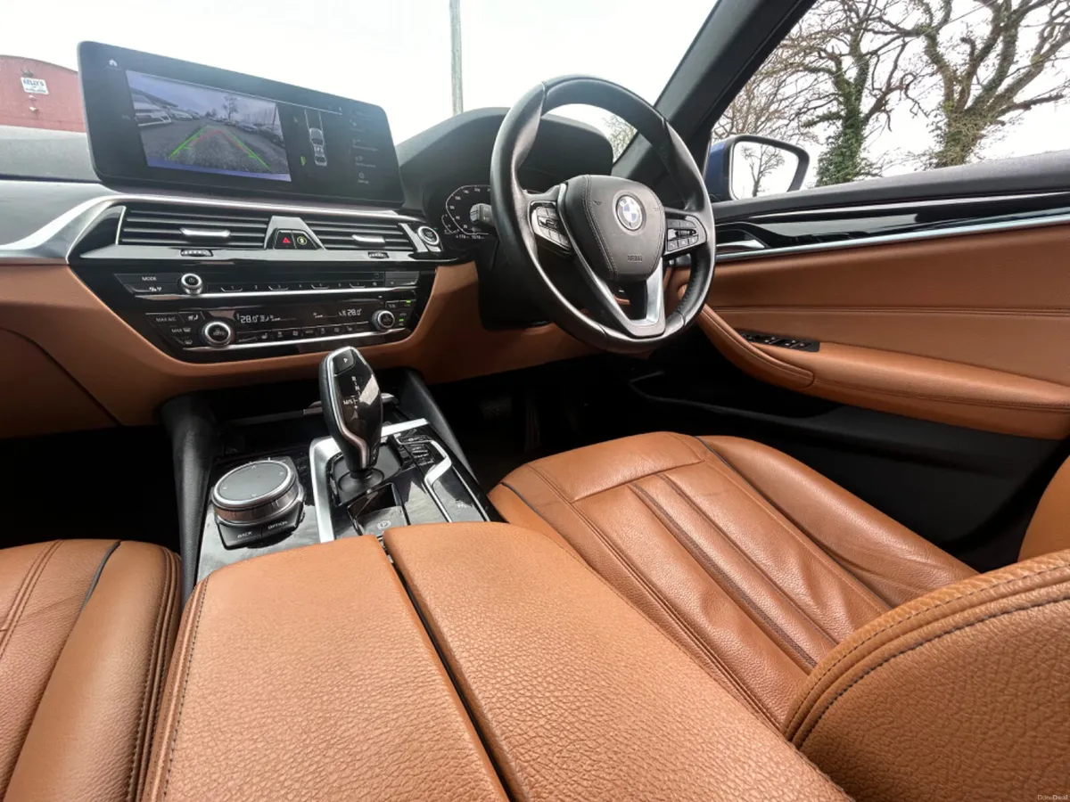 212 BMW 520D LCI FACELIFT M SPORT RIMS - Image 4