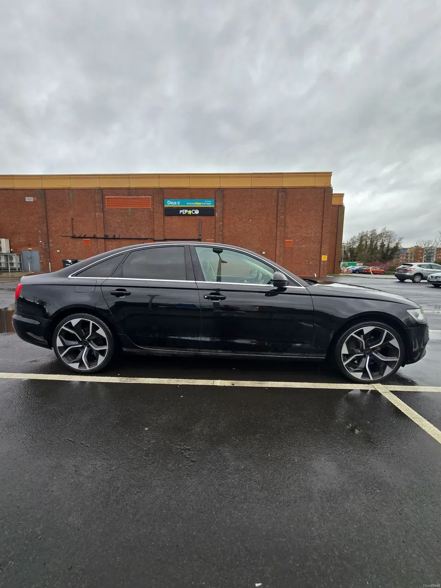 Audi A6 2013 - Image 2