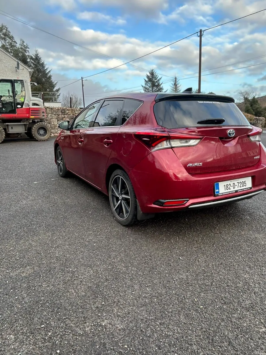 182 Toyota Auris - Image 3