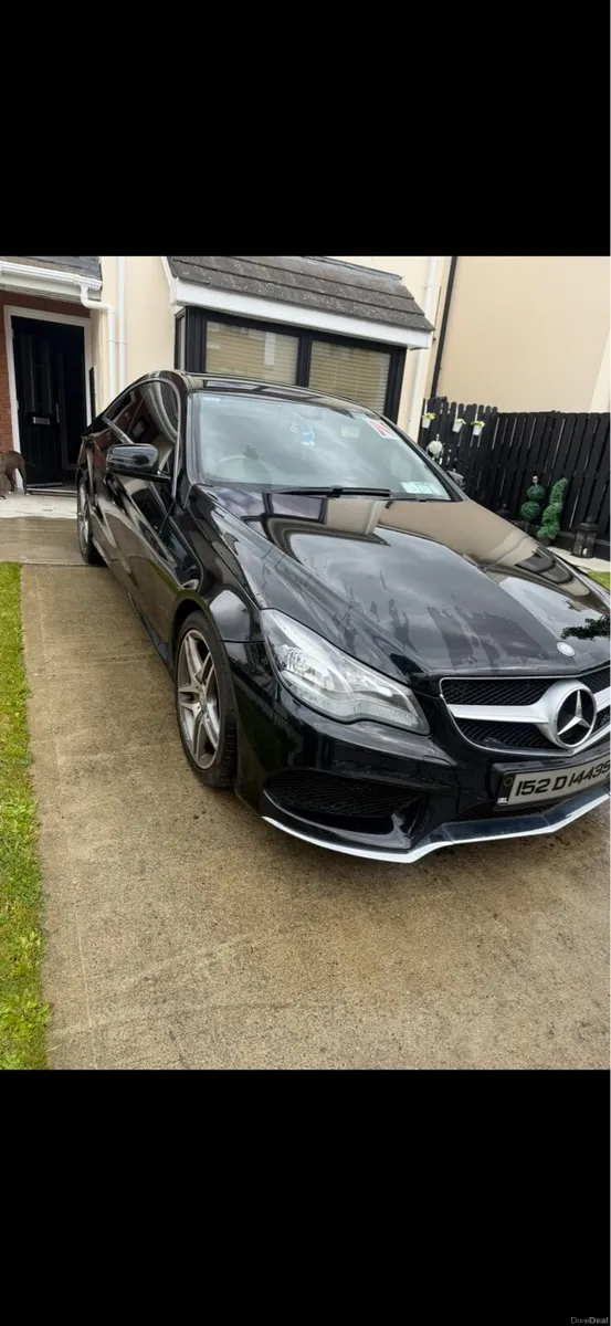 E220d Mercedes Benz coupe AMG Line - Image 4