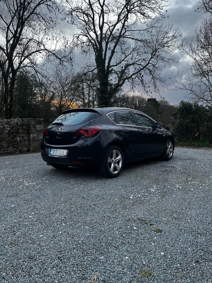 OPEL ASTRA SRI LONG NCT 6-27 - Image 4