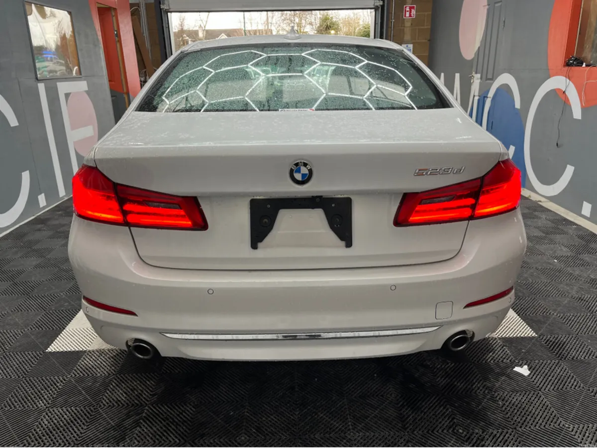 BMW 5-Series €25950 2018 BMW 523D LUXURY 2.0 AUTOM - Image 3