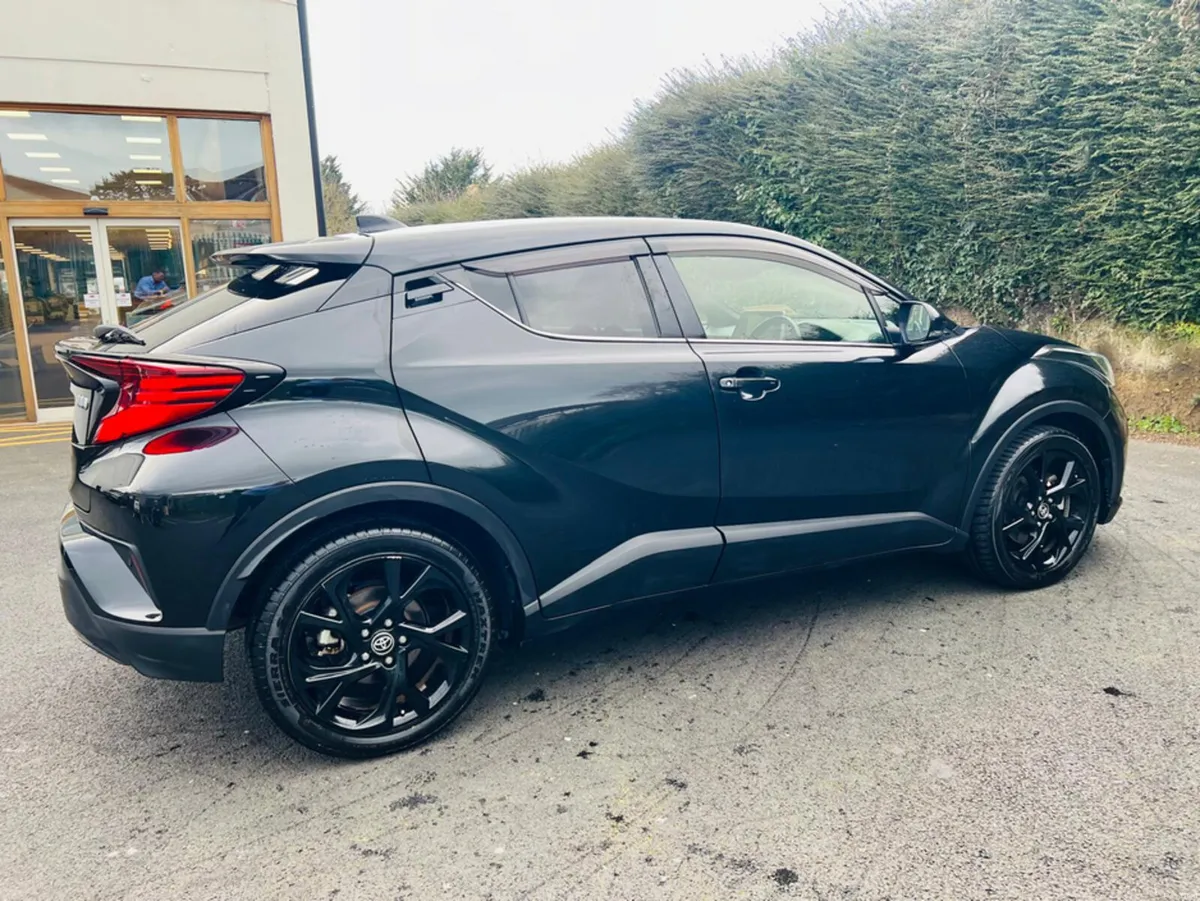 Toyota C-HR FINANCE AVAILABLE FROM €93 P/W - Image 5