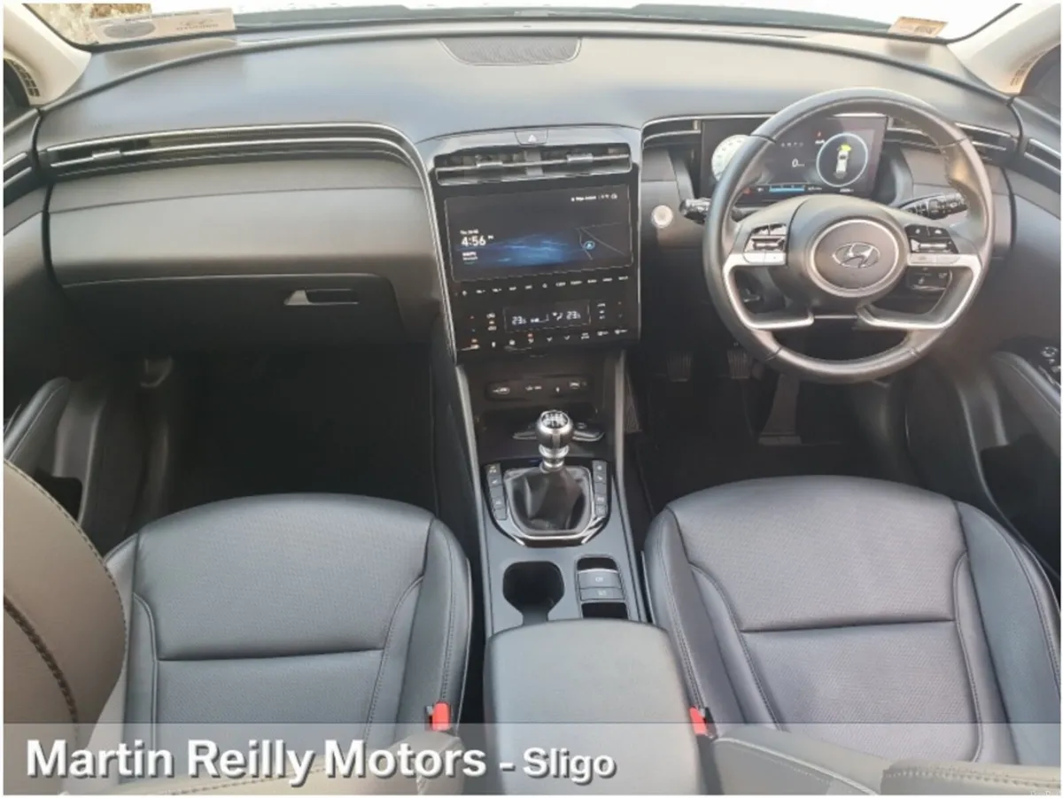 Hyundai Tucson 1.6 Executive Plus - Image 2