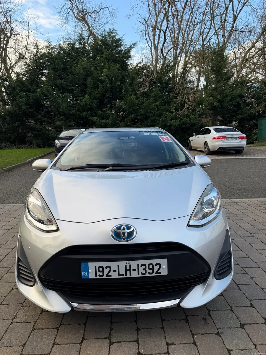 Toyota aqua 1.5 hybrid petrol - Image 4