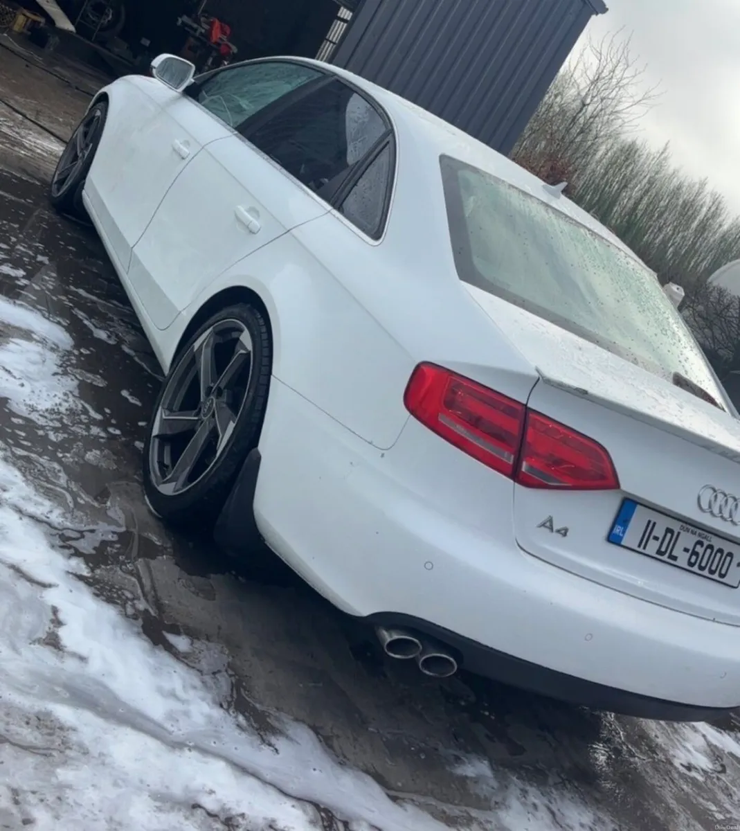 Audi a4 2011 - Image 1