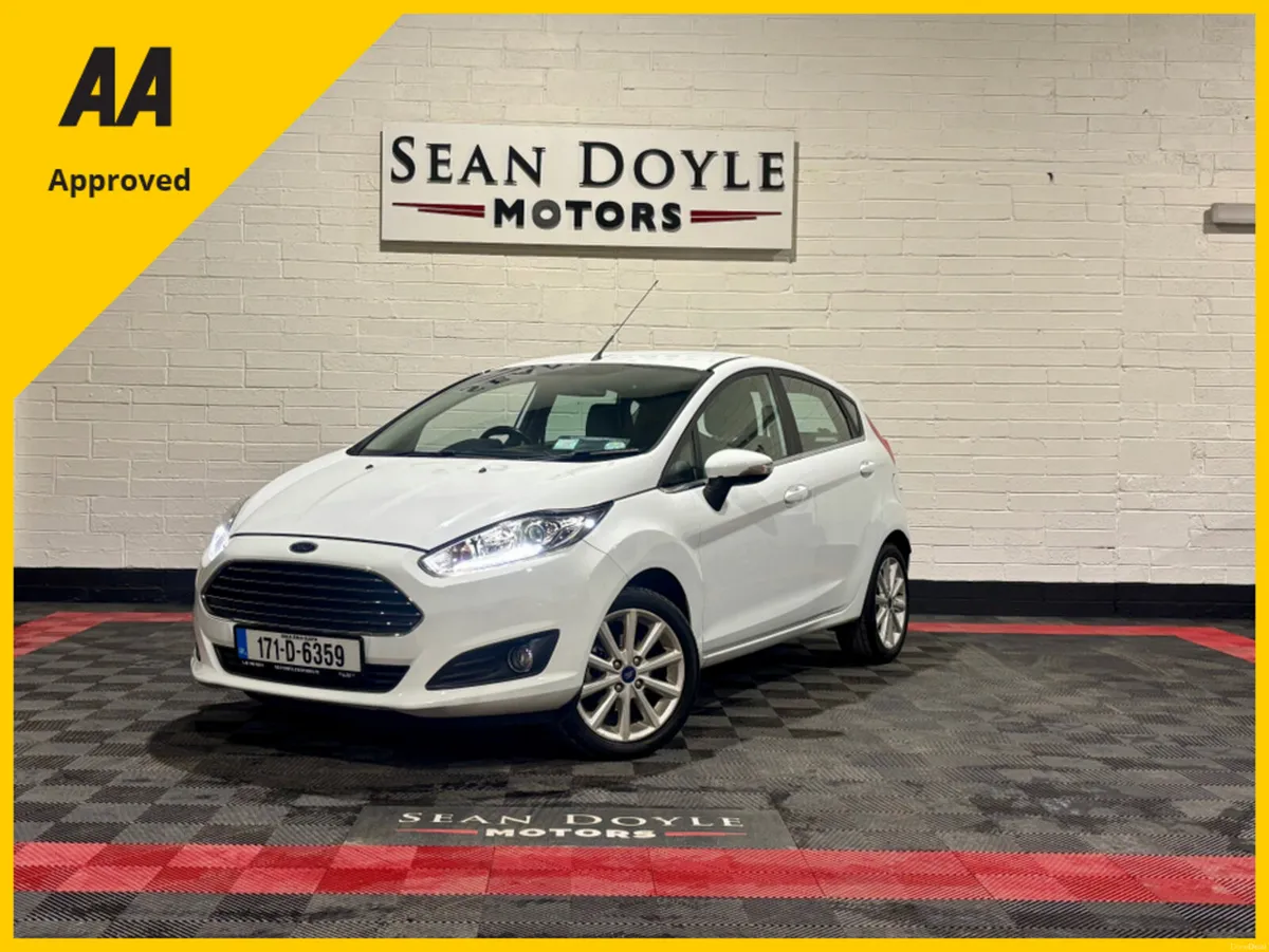 Ford Fiesta 2017 TITANIUM 1.0 Manual 4DR LOW MILEA - Image 3