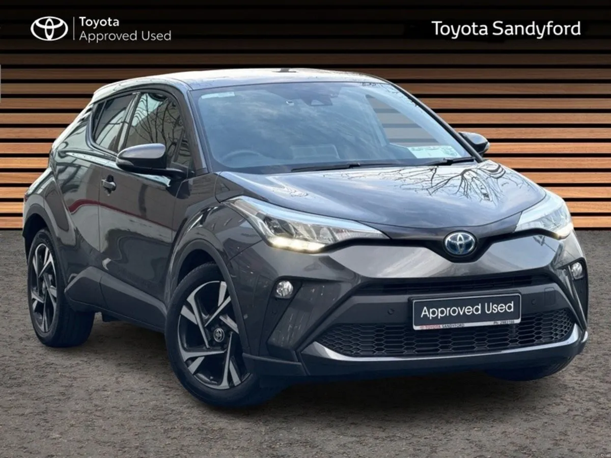Toyota C-HR HYBRID SPORT // REAR CAMERA // BLUETOO - Image 1