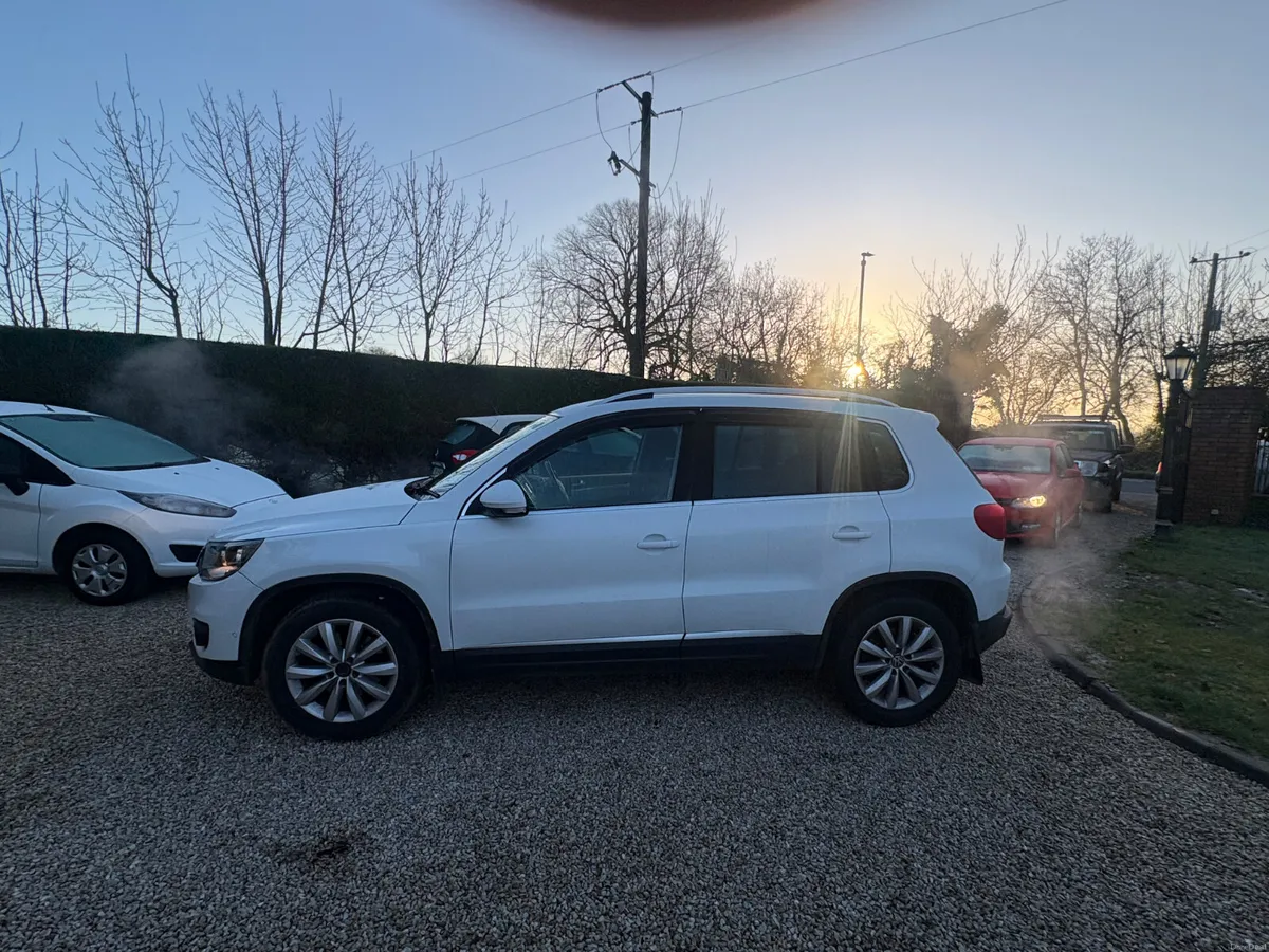 Volkswagen Tiguan 2015 2.0 litre , 110bhp - Image 3