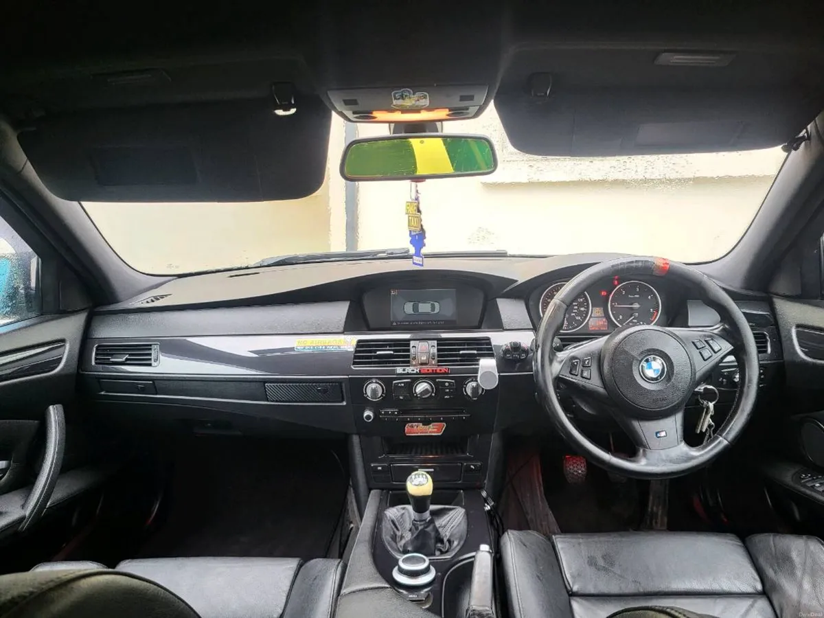 BMW E60 M-SPORT 220BHP- MANUAL - Image 4