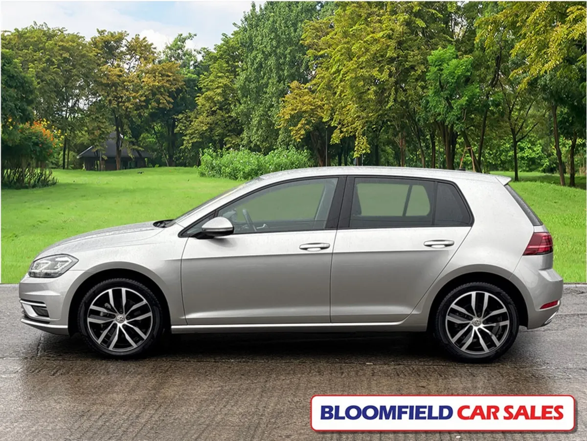 Volkswagen Golf **DEPOSIT TAKEN**HIGHLINE , AUTO / - Image 4