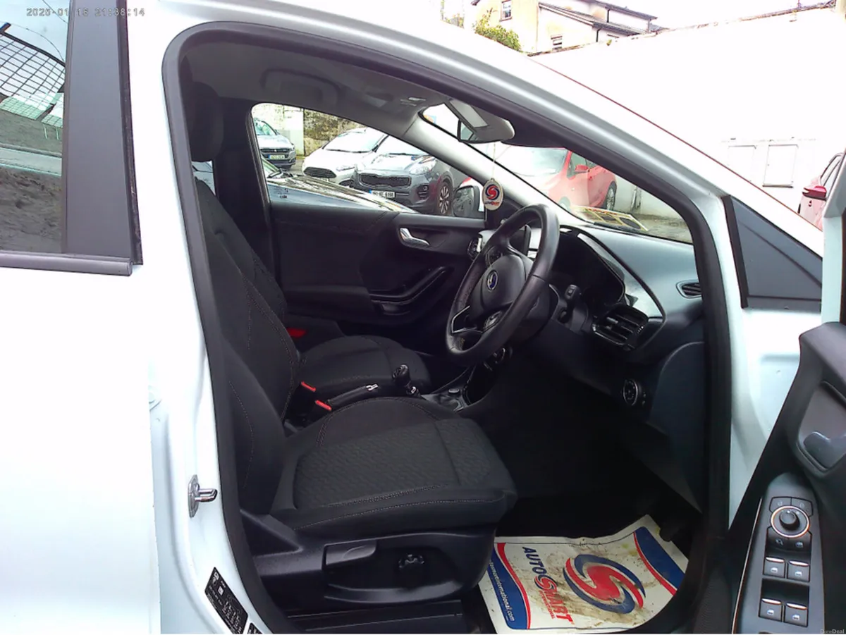 Ford Puma TITANIUM 5DR 1.0T 125 MHEV M6 FWD - Image 2