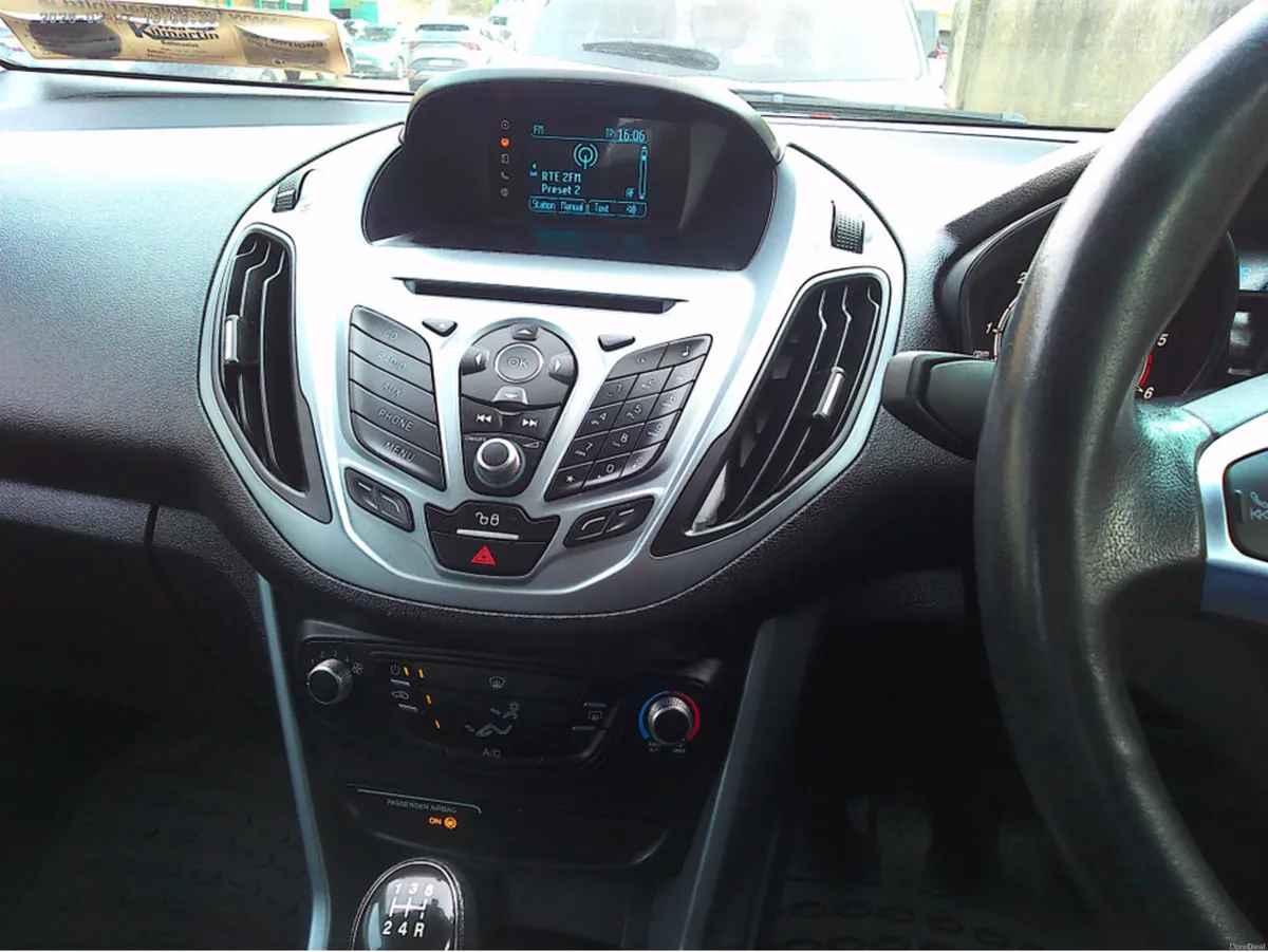 Ford B-Max 1.5 TDCI 75PS M5 2012.75 4DR - Image 3