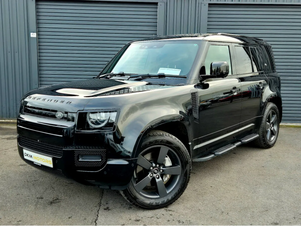 Land Rover Defender 110 X- Dynamic SE - Image 3