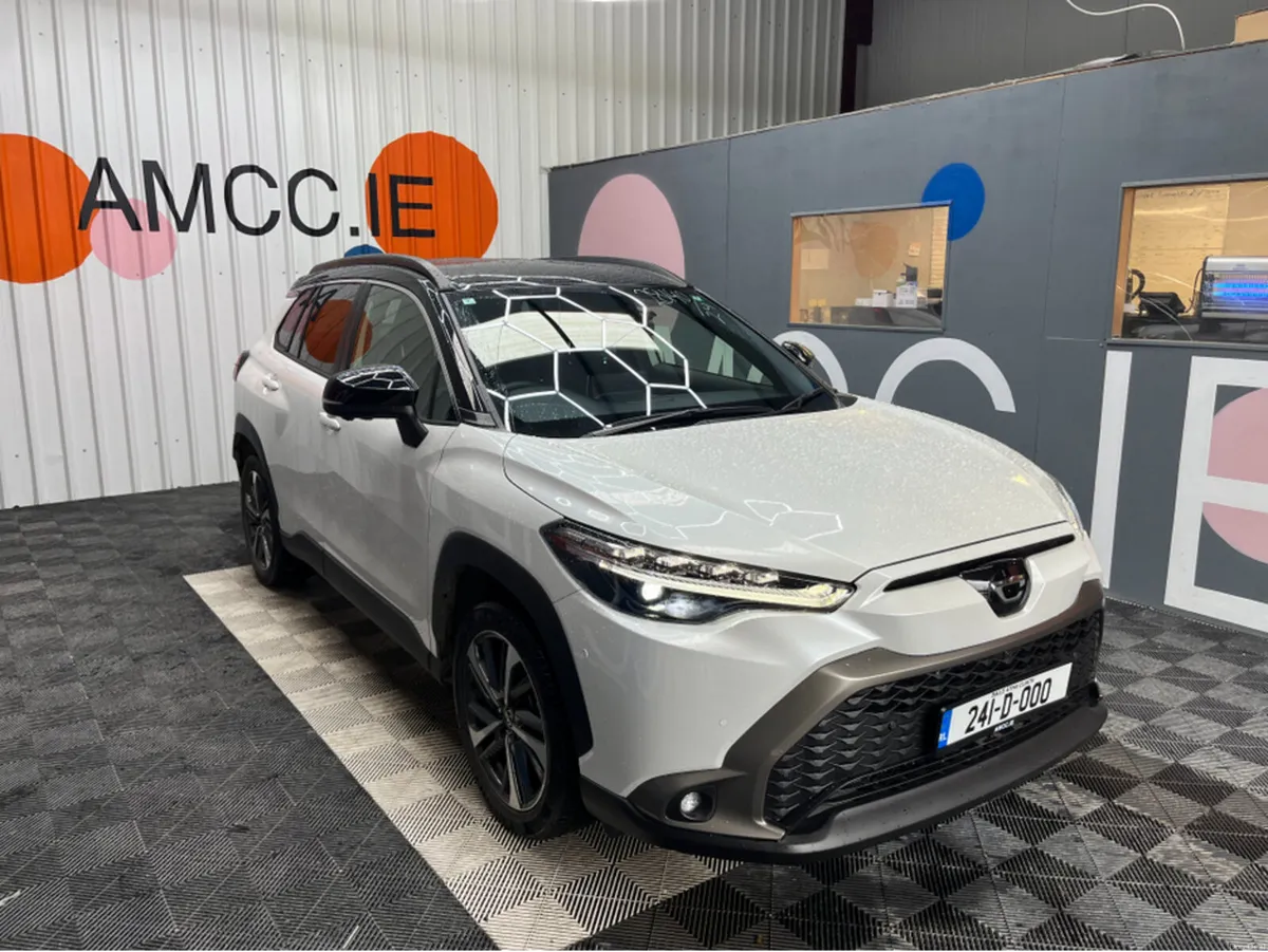 Toyota Corolla €33950! 2024 TOYOTA COROLLA CROSS H - Image 1