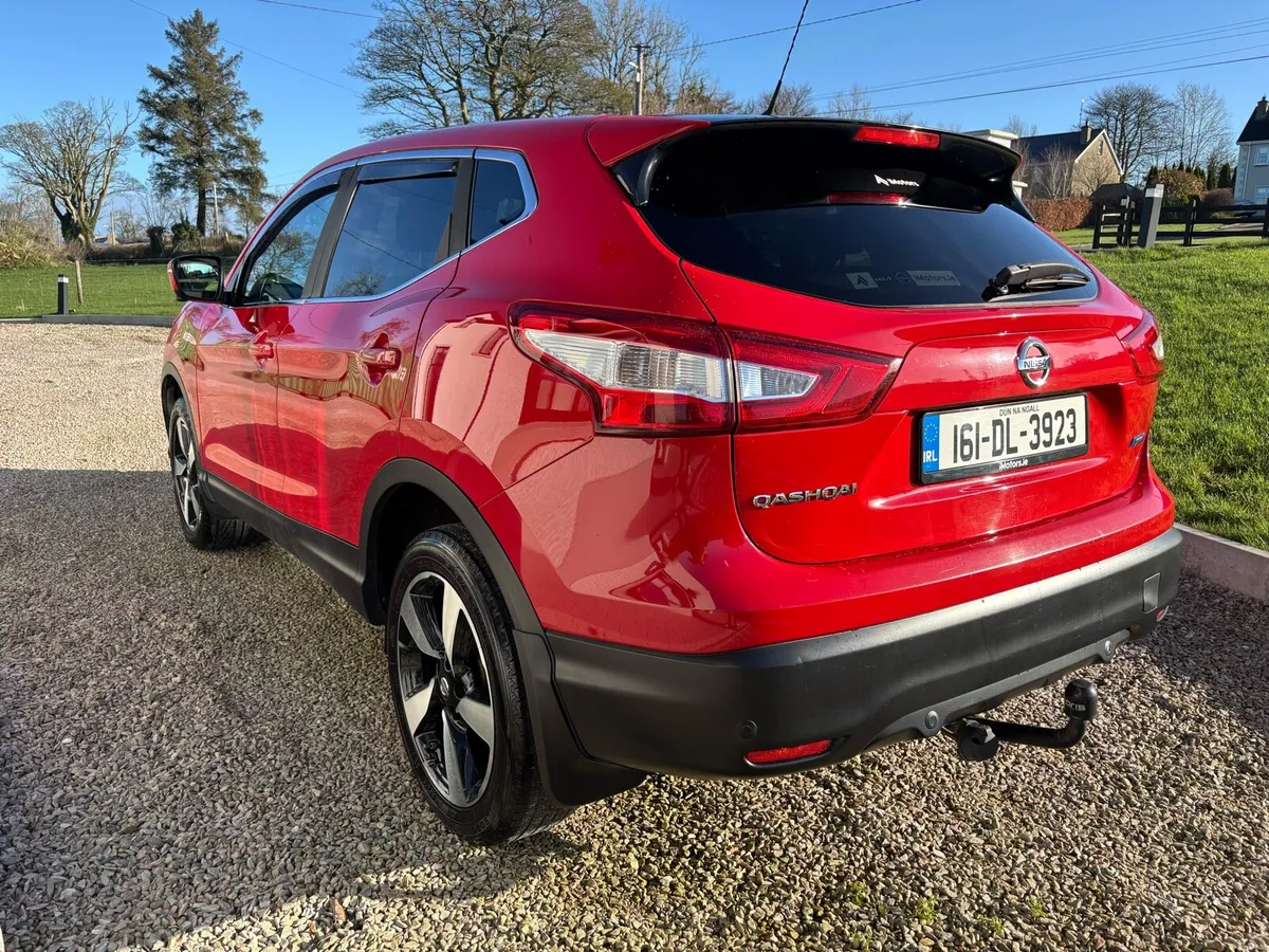 Nissan Qashqai N-Connecta - Image 4