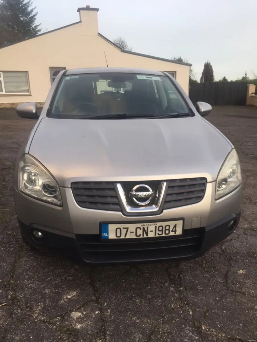Nissan Qashqai. 1.6. Petrol - Image 3