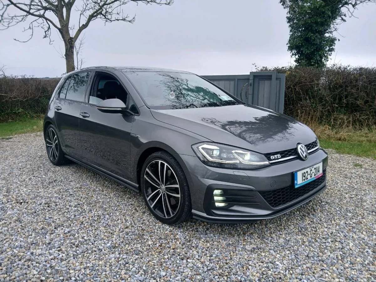VOLKSWAGEN GOLF GTD 2.0 TDI AUTOMATIC LIKE NEW - Image 1