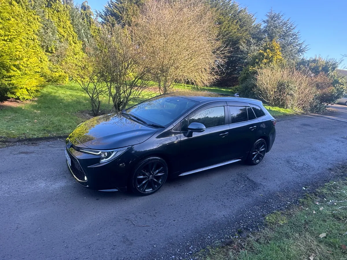 21 TOYOTA COROLLA 1.8 HYBRID SPORT - Image 4